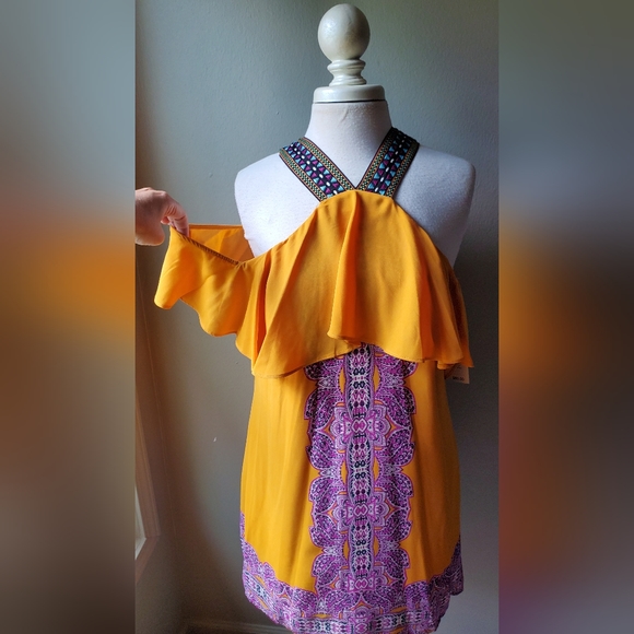 NWT Yellow Ruffle Dress Large - Picture 2 of 6